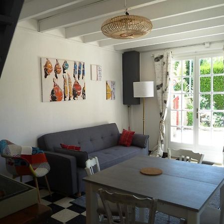 Le Gite Du Canal Noyers-sur-Cher Exterior foto